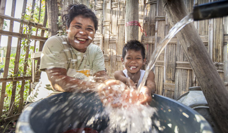 Myanmar Water Children   