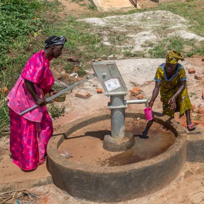 Women at water pump
