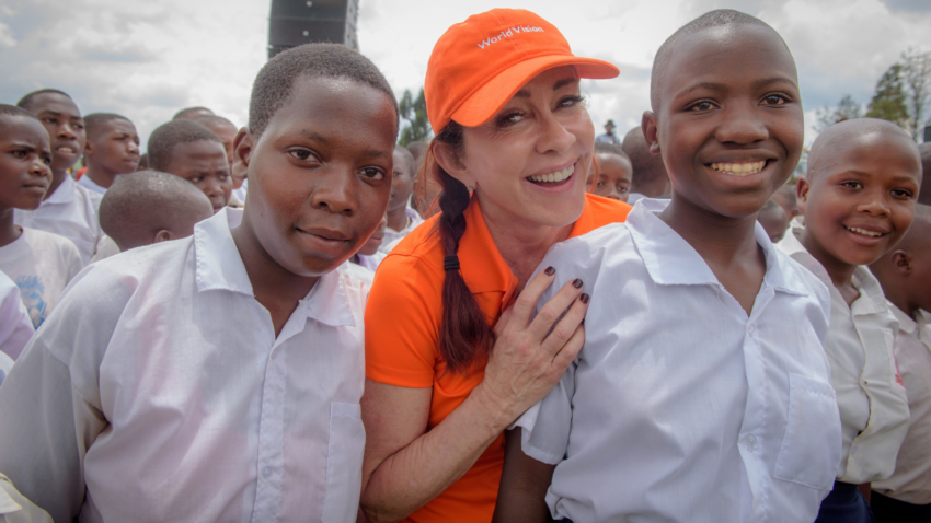 Actress Patricia Heaton considered missions before acting took off. But God’s plan for her on mission isn’t over! Join Patricia on her recent trip to Rwanda.